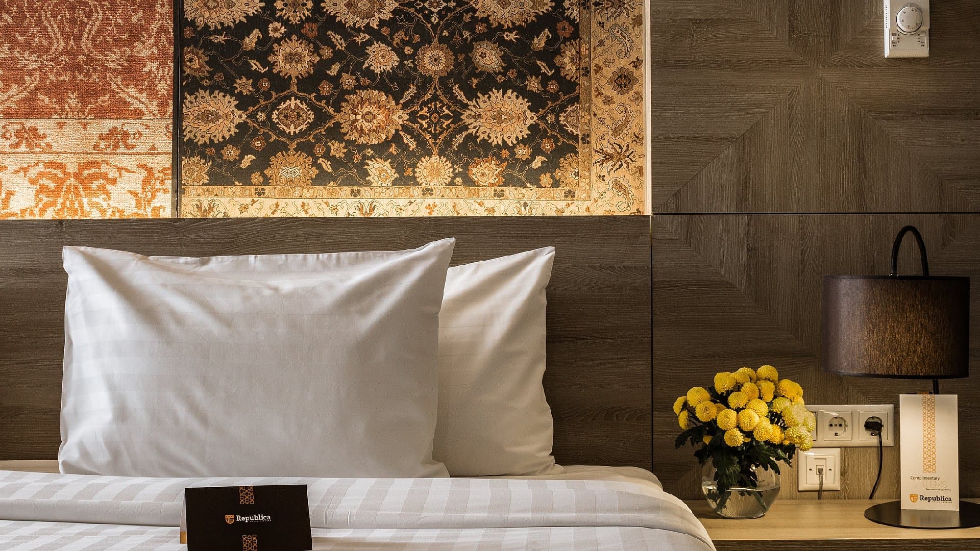 Republica Hotel Yerevan guest room